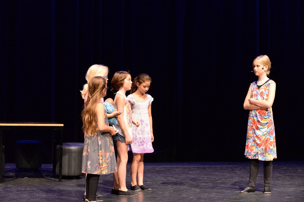 ../Images/Musical Nanny de Vries 167.jpg